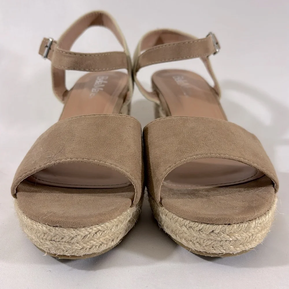 Mayari Tan Wedge Sandals Natural Suede